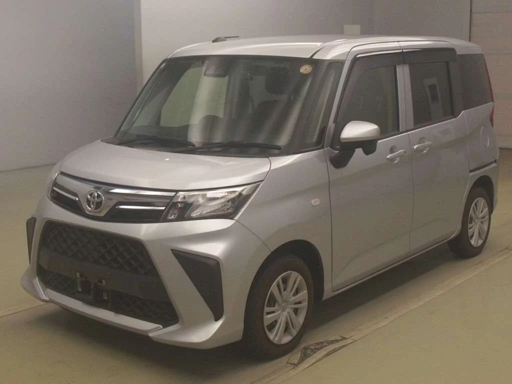 Toyota Roomy M900A 2023
