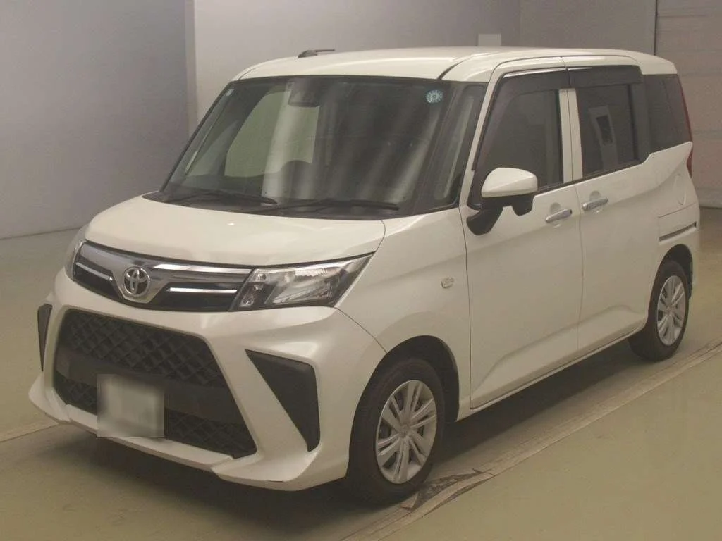 Toyota Roomy M900A 2021