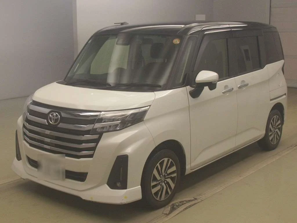 Toyota Roomy M900A 2022