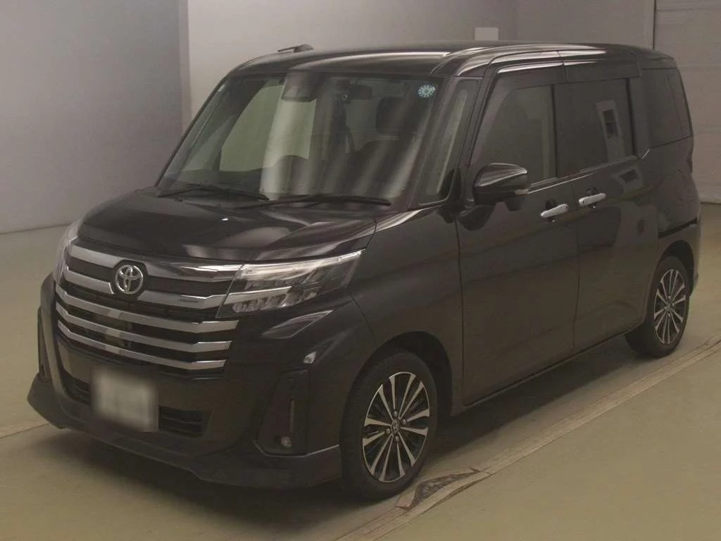 Toyota Roomy M900A 2022