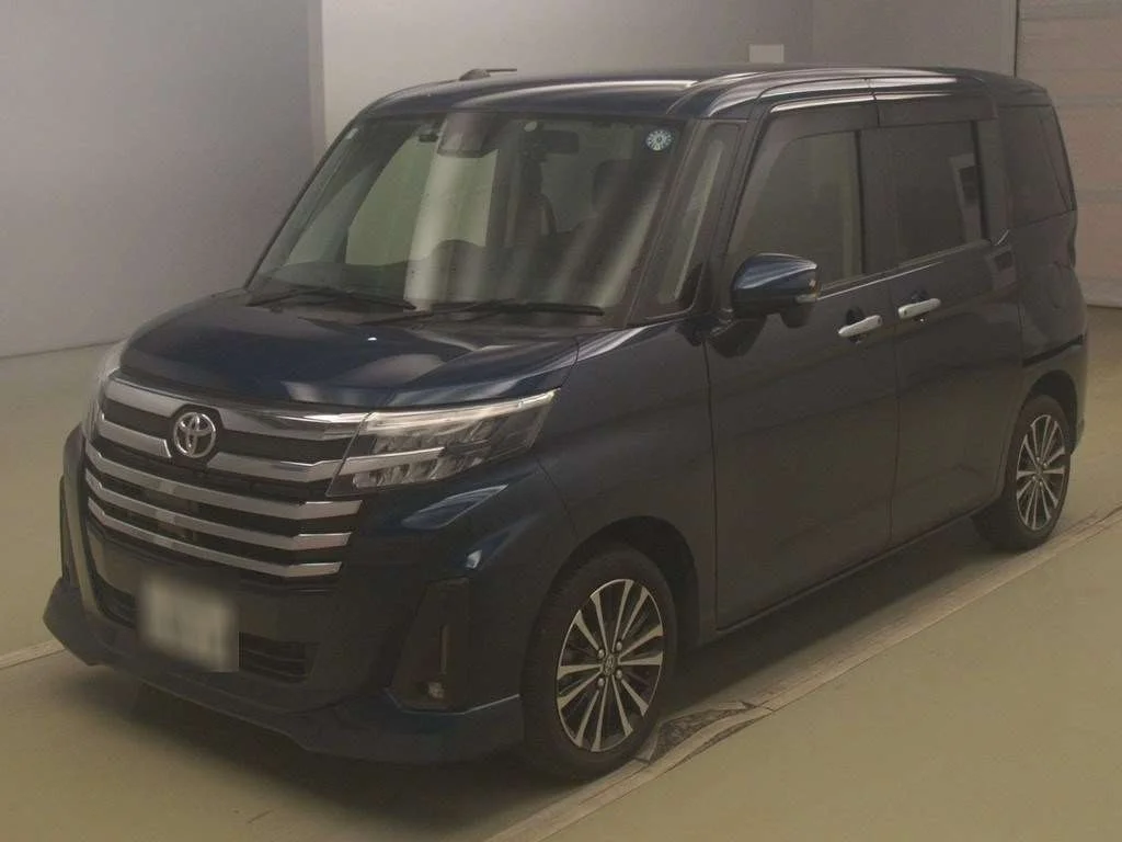 Toyota Roomy M900A 2021