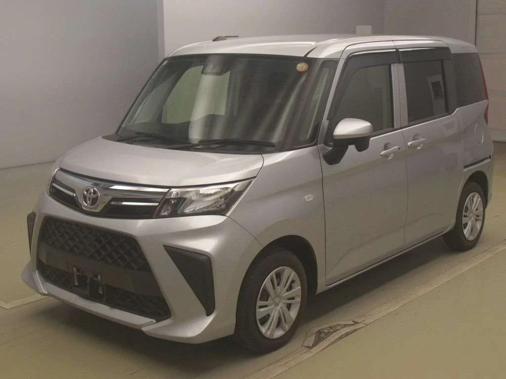 Toyota Roomy M900A 2023