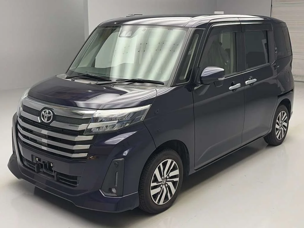 Toyota Roomy M900A 2021