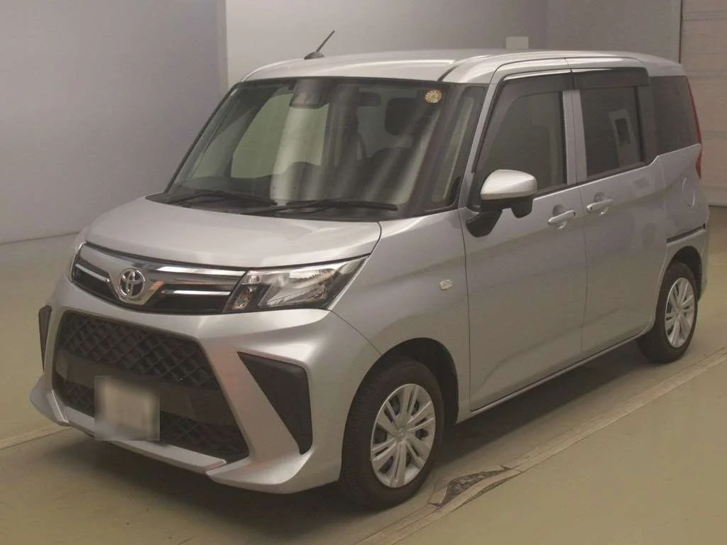Toyota Roomy M900A 2024
