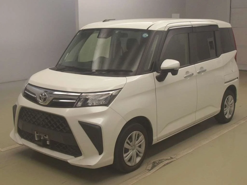 Toyota Roomy M900A 2022