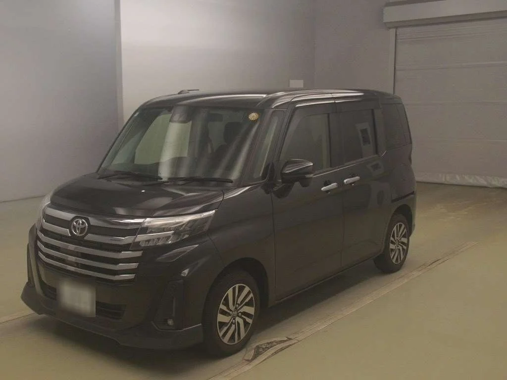 Toyota Roomy M900A 2022