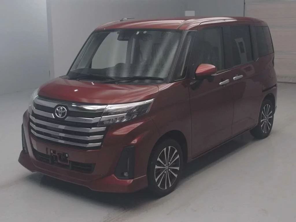 Toyota Roomy M900A 2021