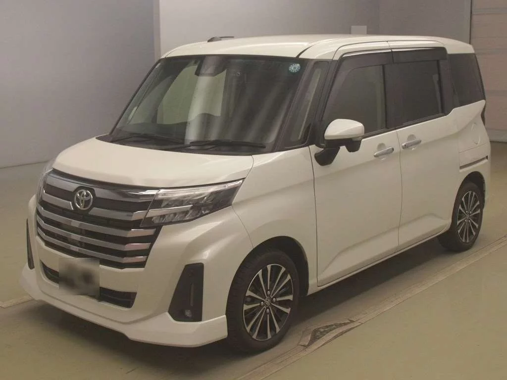 Toyota Roomy M900A 2022