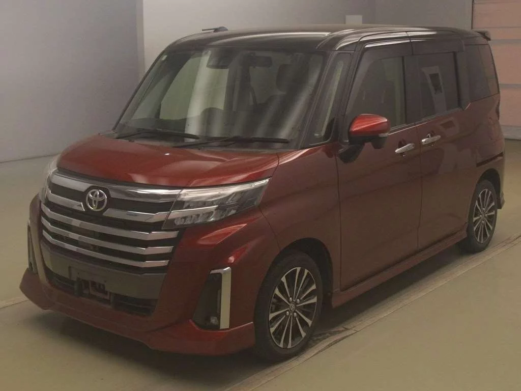 Toyota Roomy M900A 2021