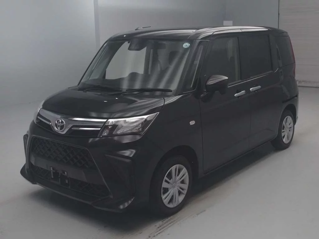 Toyota Roomy M900A 2026
