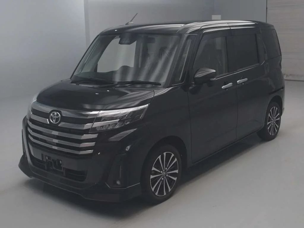 Toyota Roomy M900A 2023
