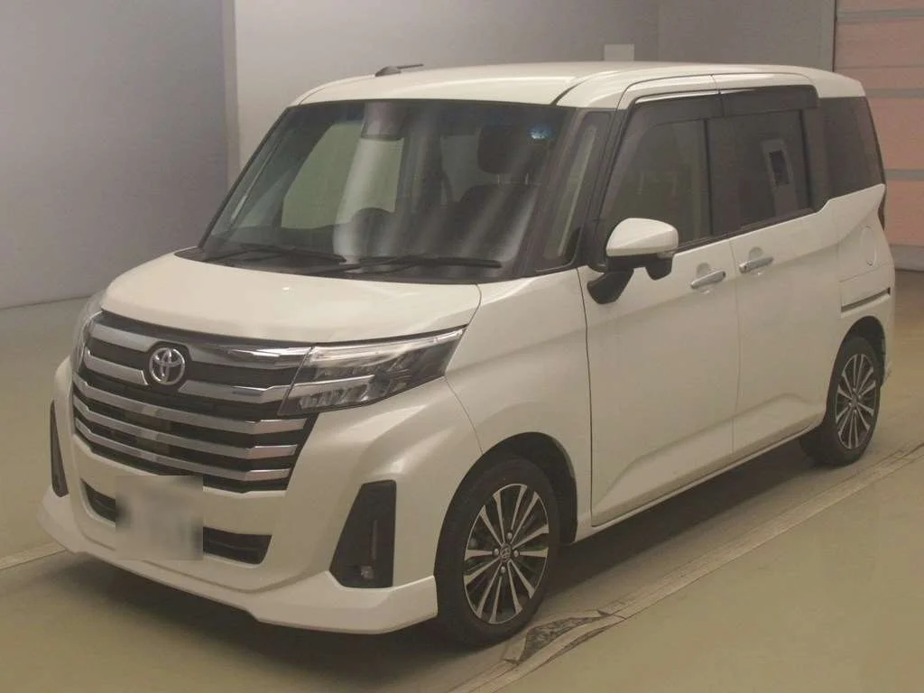Toyota Roomy M900A 2023