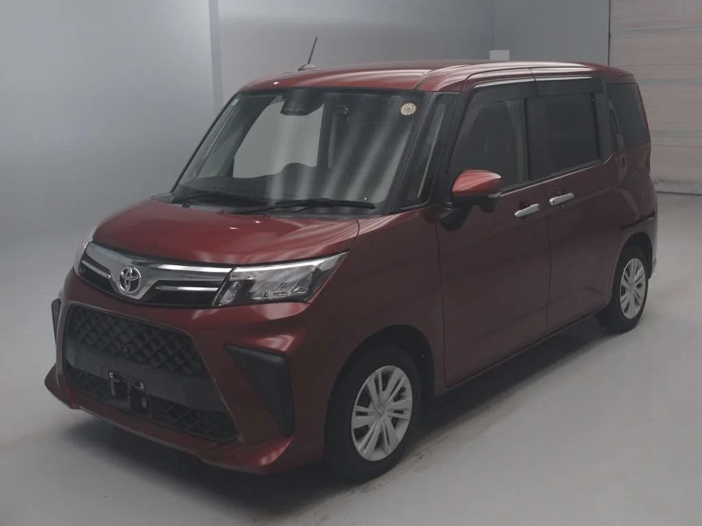 Toyota Roomy M900A 2021