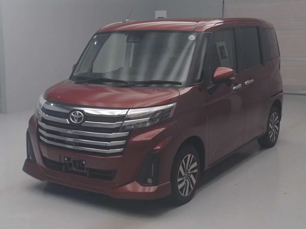 Toyota Roomy M900A 2023