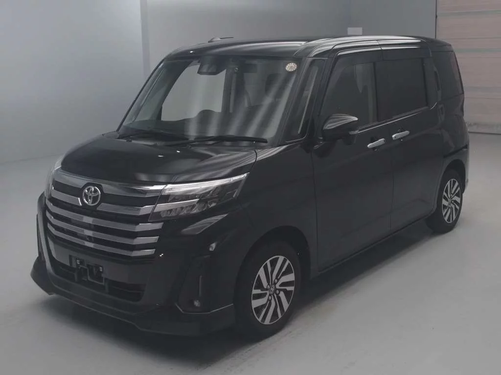 Toyota Roomy M900A 2023