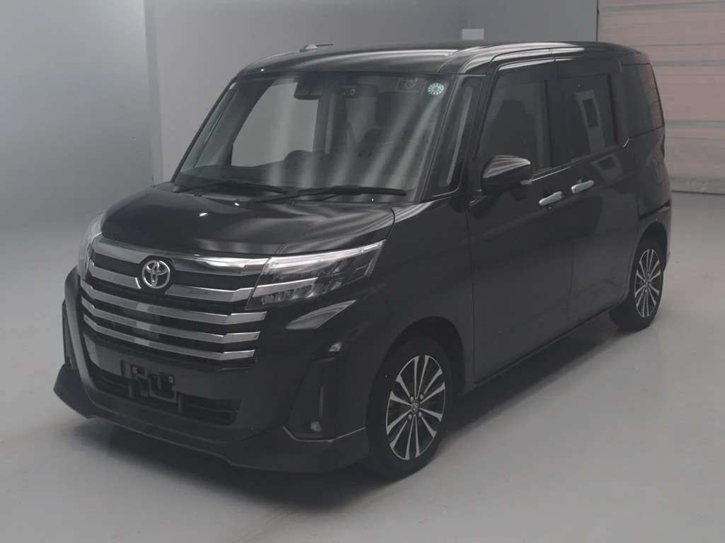 Toyota Roomy M900A 2023