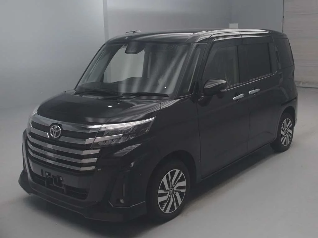Toyota Roomy M900A 2023
