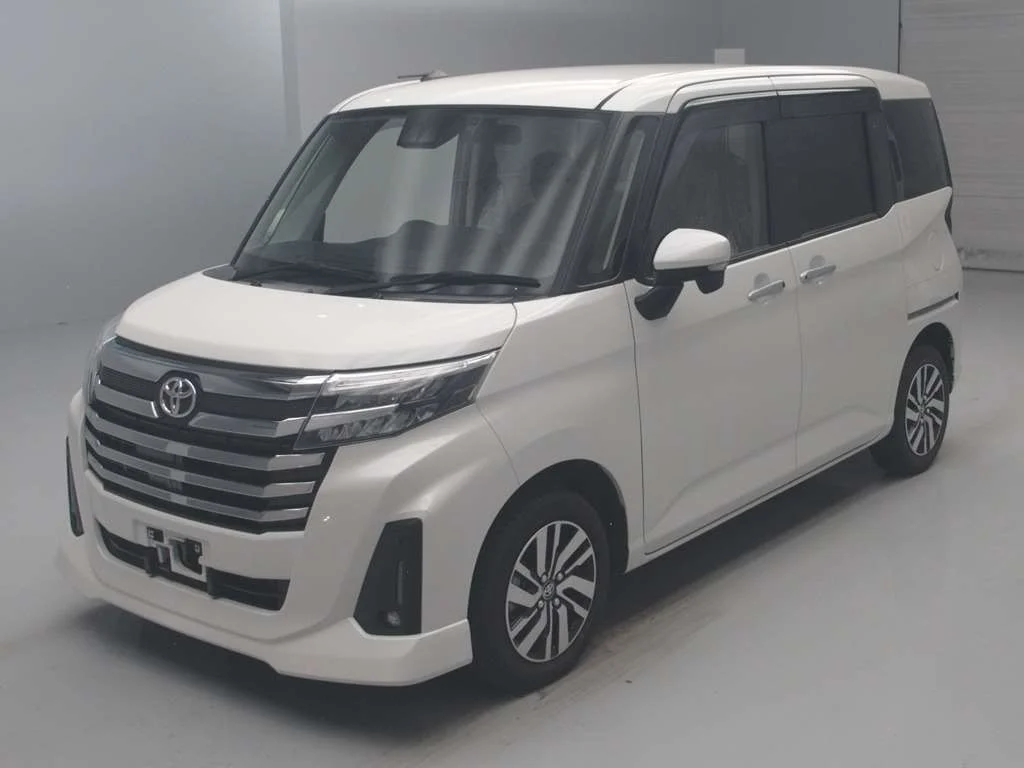 Toyota Roomy M900A 2023