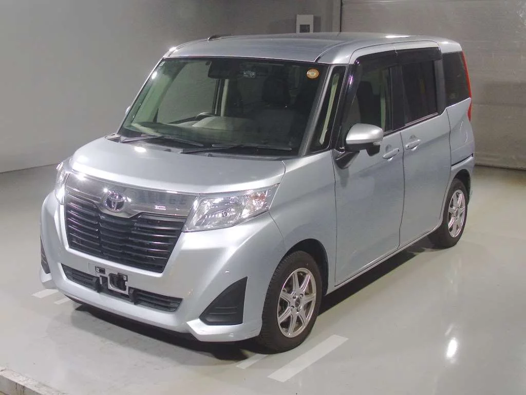 Toyota Roomy M900A 2019