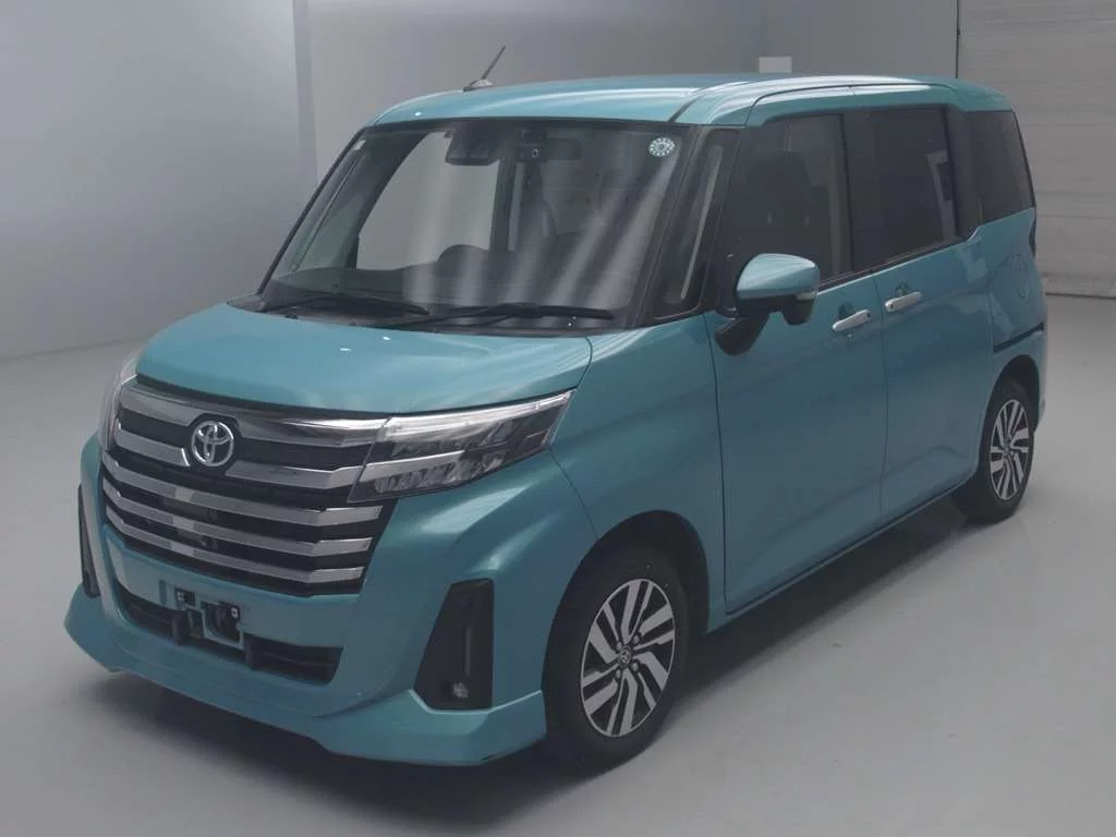 Toyota Roomy M900A 2023