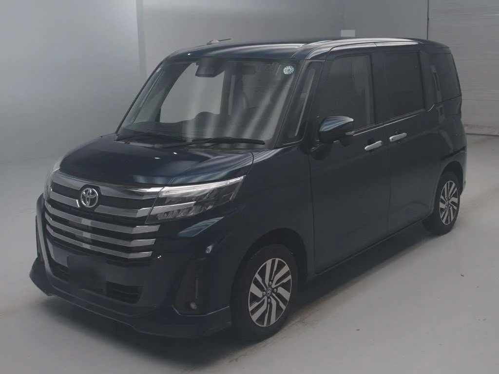 Toyota Roomy M900A 2023