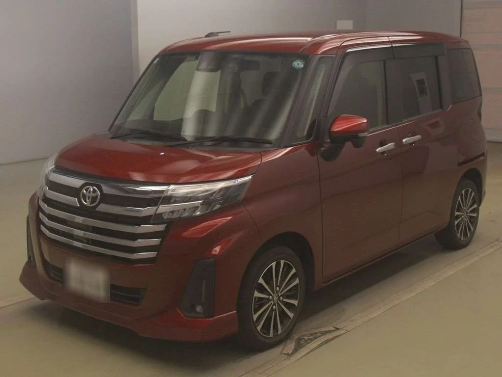 Toyota Roomy M900A 2022