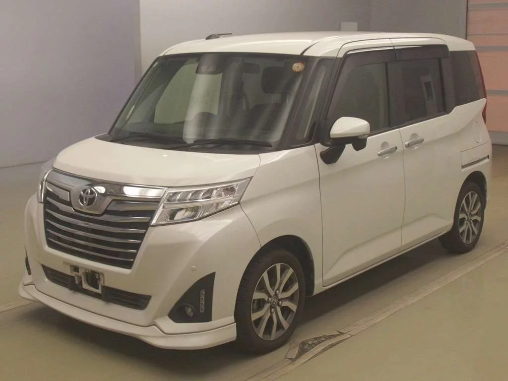 Toyota Roomy M900A 2019