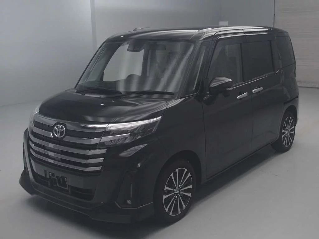 Toyota Roomy M900A 2023