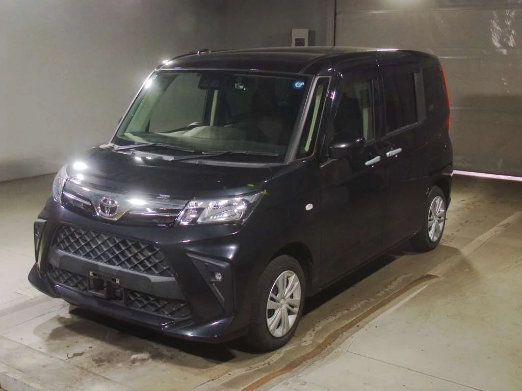 Toyota Roomy M900A 2022
