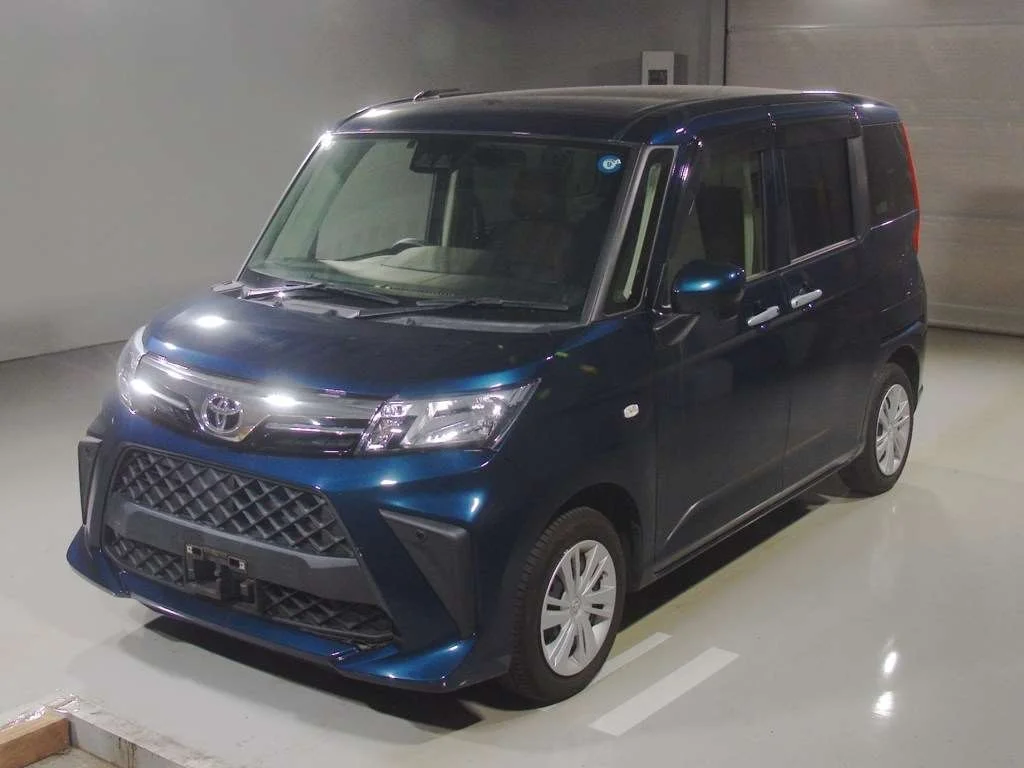 Toyota Roomy M900A 2021