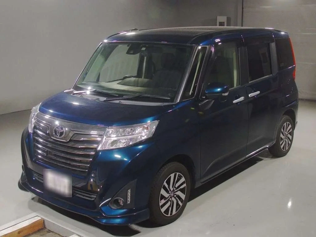 Toyota Roomy M900A 2018