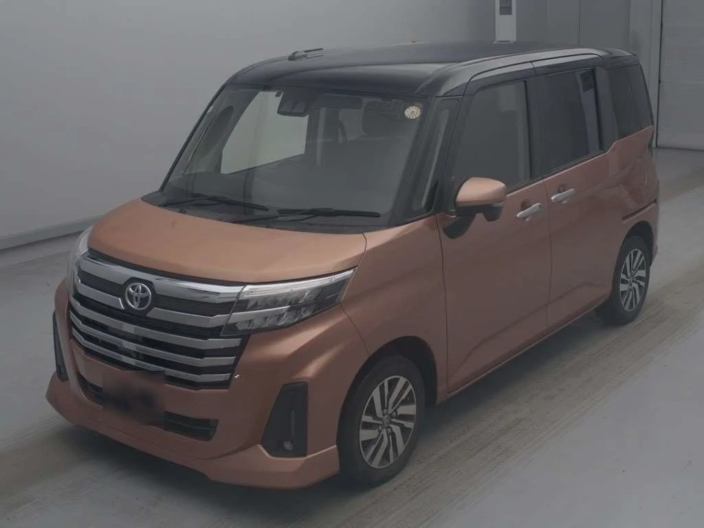 Toyota Roomy M900A 2021