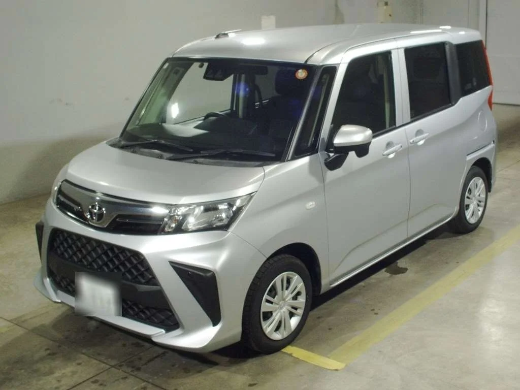 Toyota Roomy M910A 2022