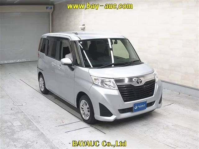 Toyota Roomy M900A 2020