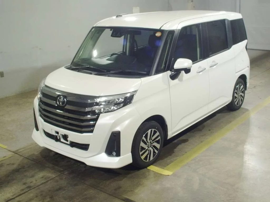 Toyota Roomy M910A 2024