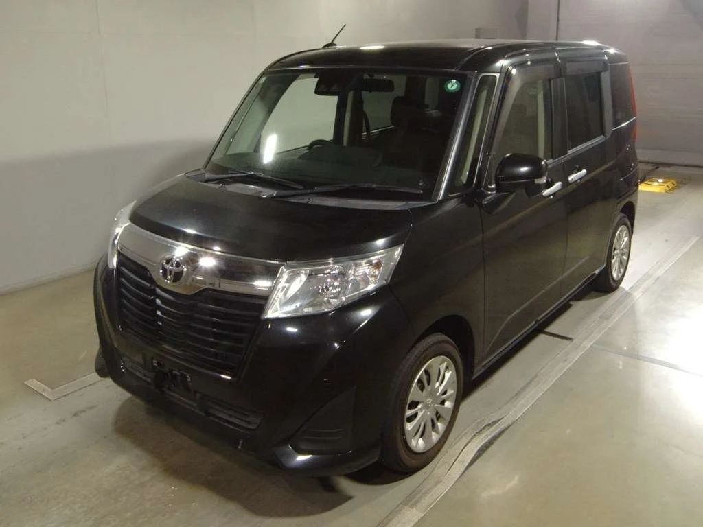 Toyota Roomy M900A 2020