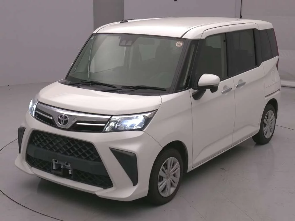 Toyota Roomy M900A 2021