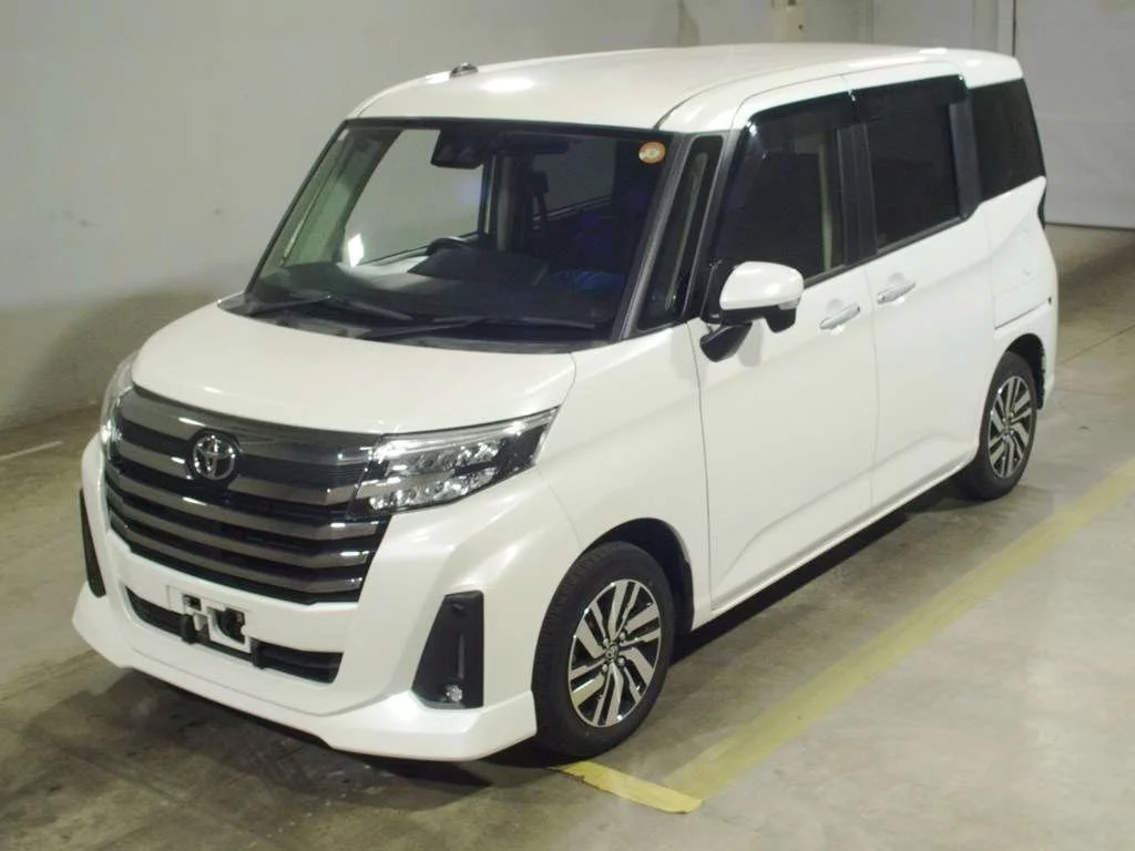 Toyota Roomy M910A 2023