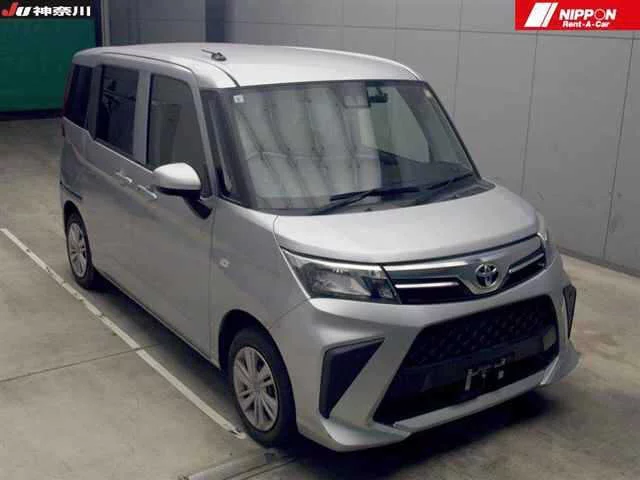 Toyota Roomy M900A 2022
