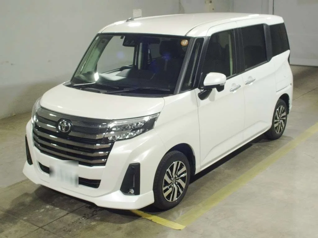 Toyota Roomy M910A 2025