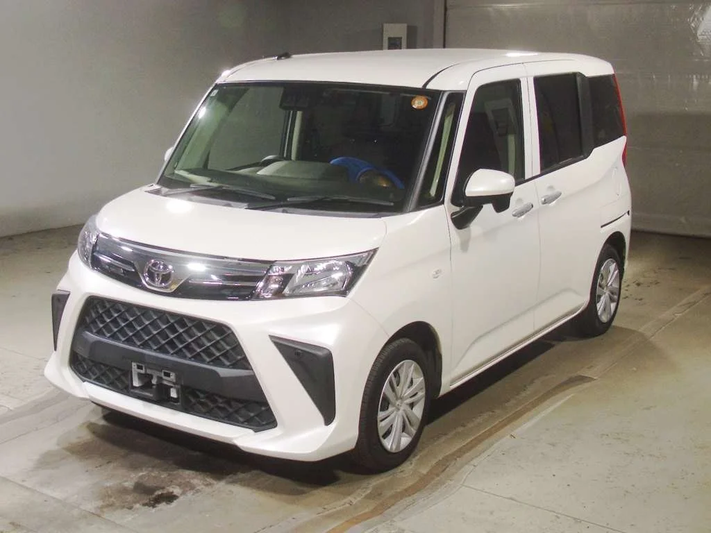 Toyota Roomy M900A 2022