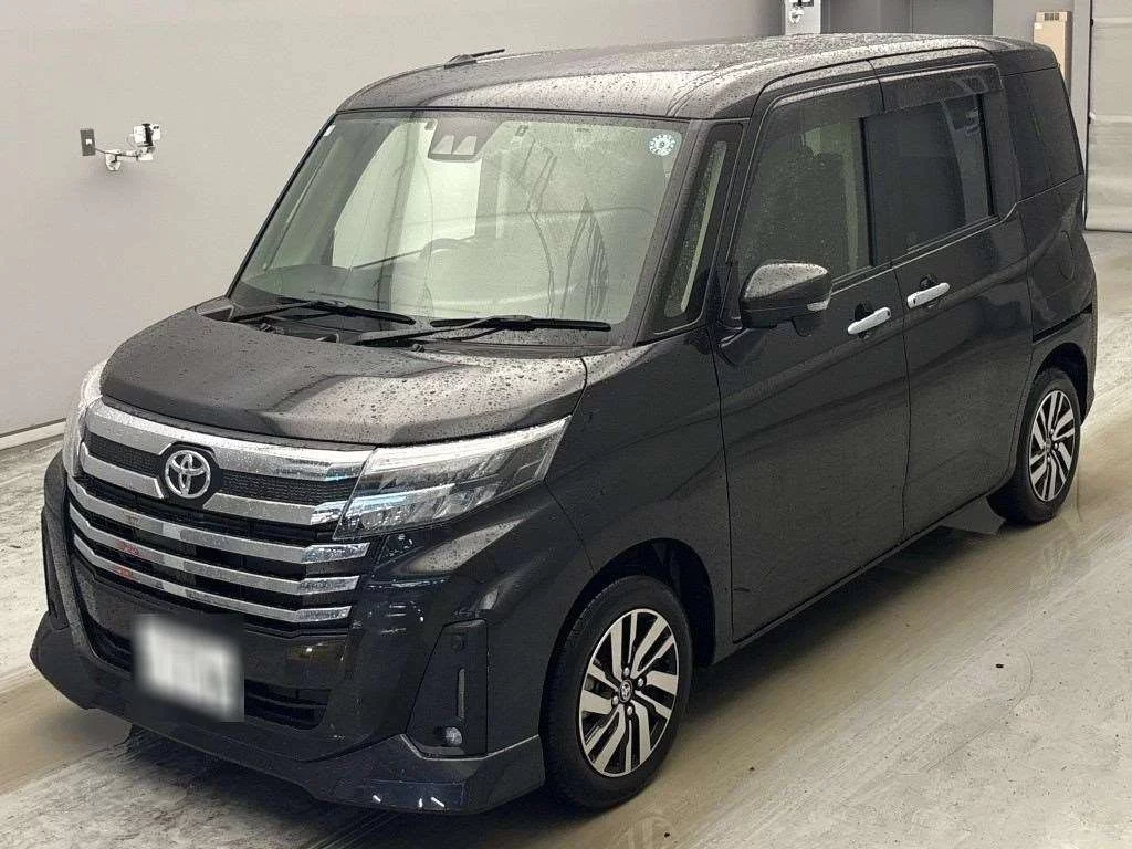 Toyota Roomy M900A 2025