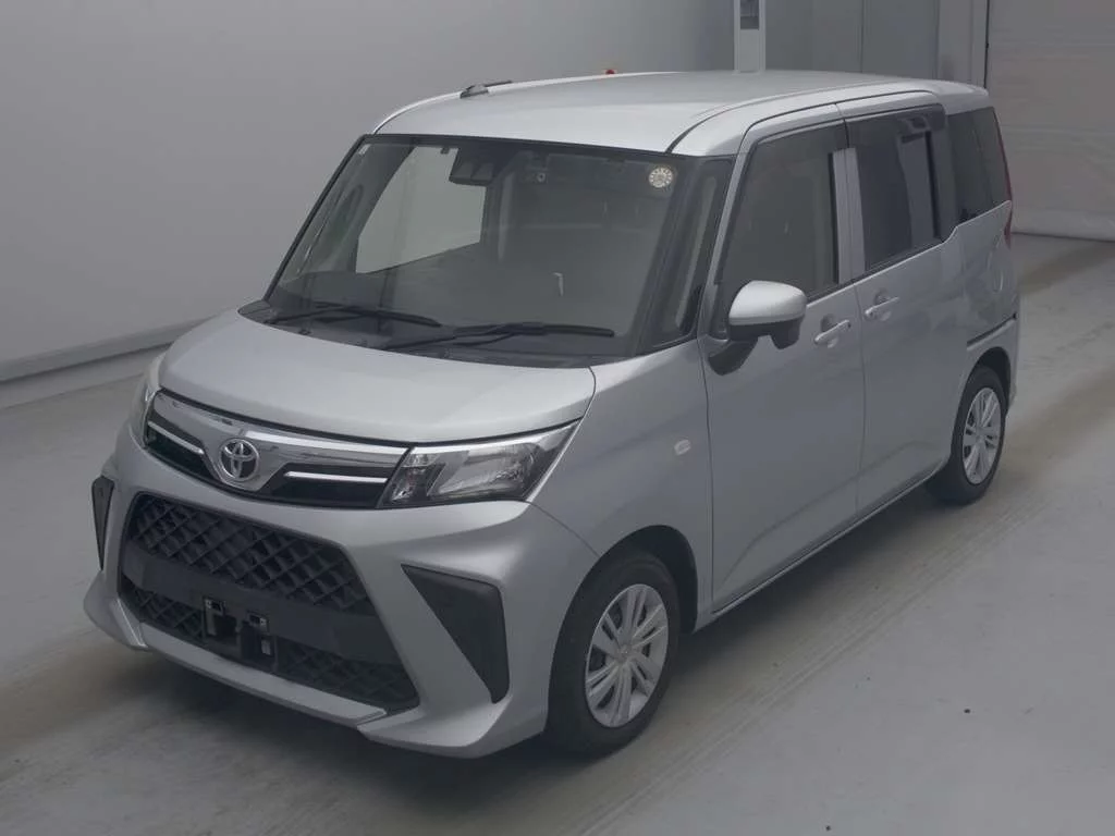 Toyota Roomy M900A 2021