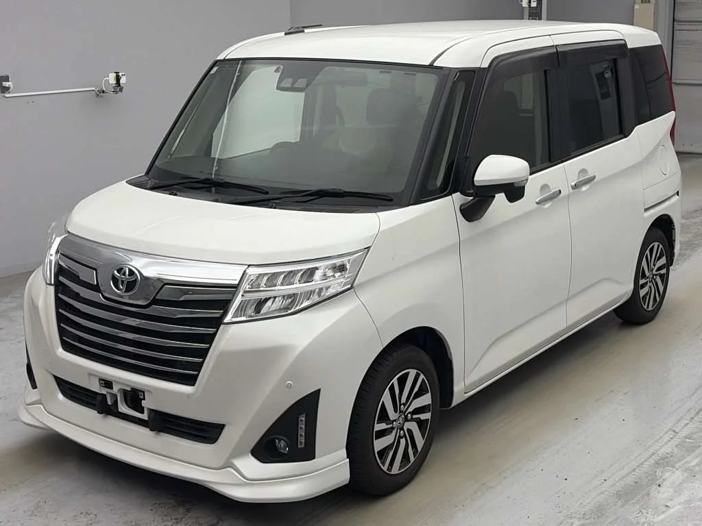 Toyota Roomy M910A 2019