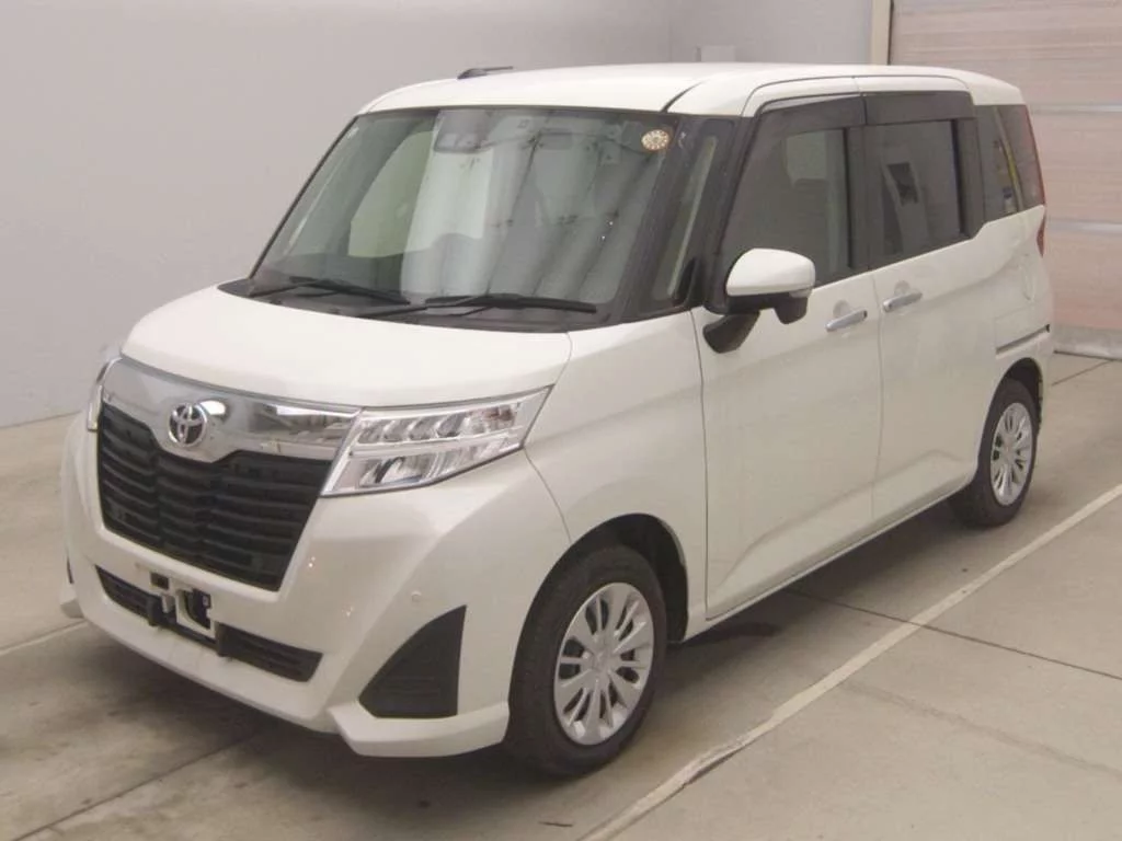 Toyota Roomy M900A 2019