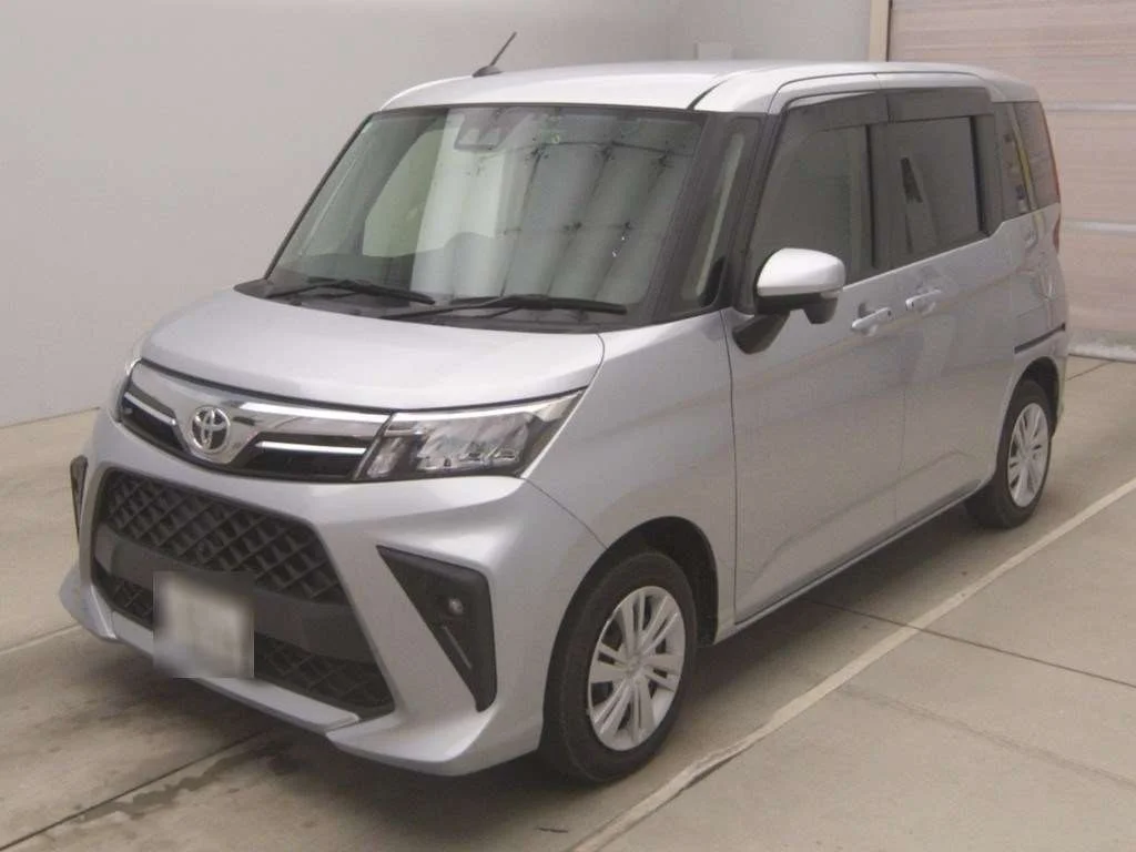 Toyota Roomy M900A 2022