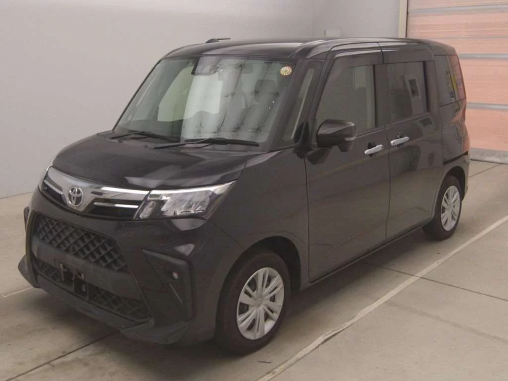 Toyota Roomy M900A 2021