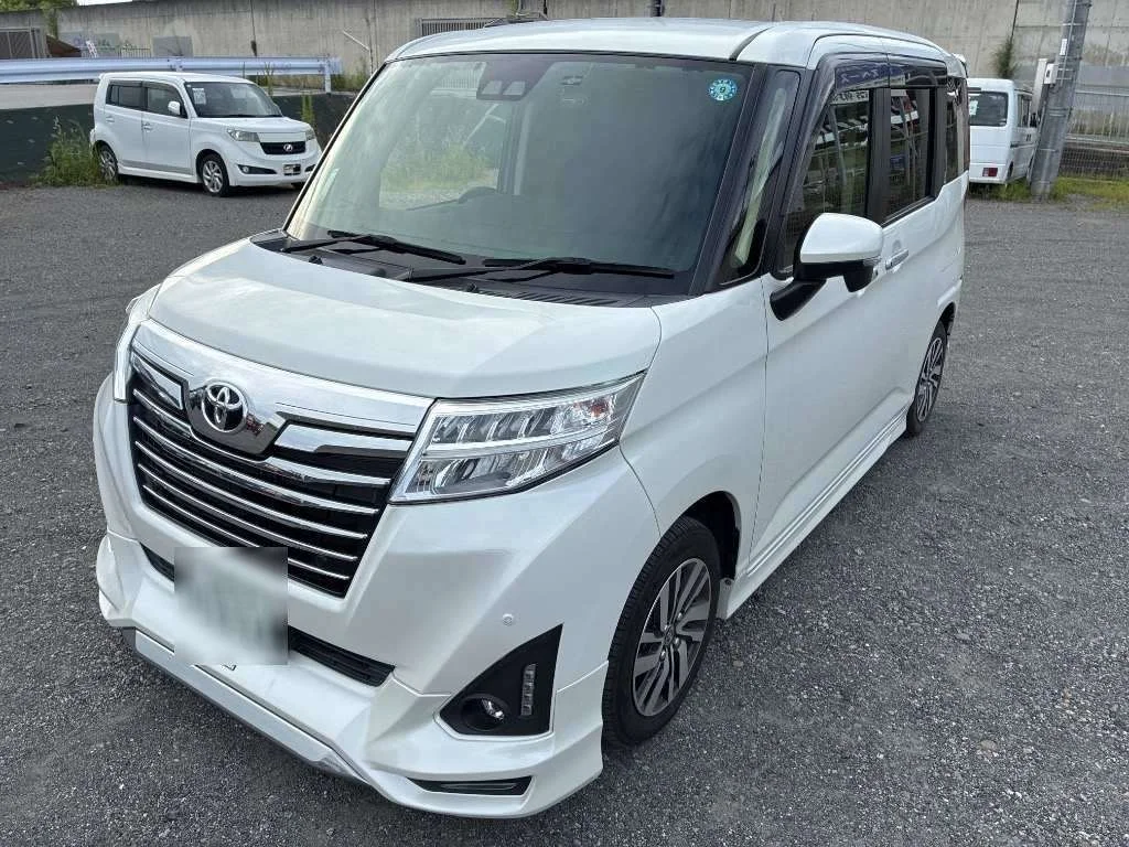 Toyota Roomy M900A 2019
