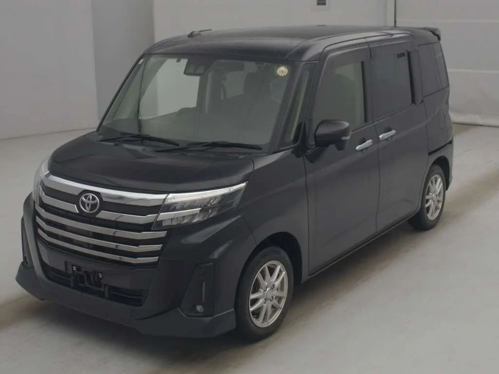 Toyota Roomy M910A 2021
