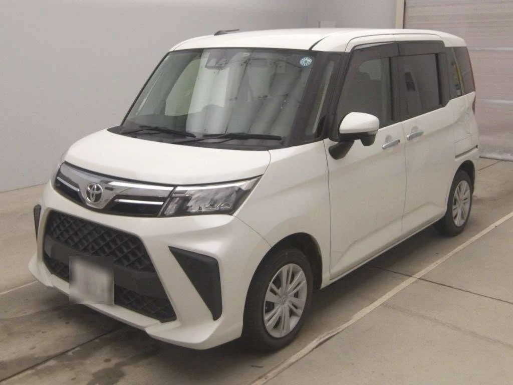 Toyota Roomy M900A 2021